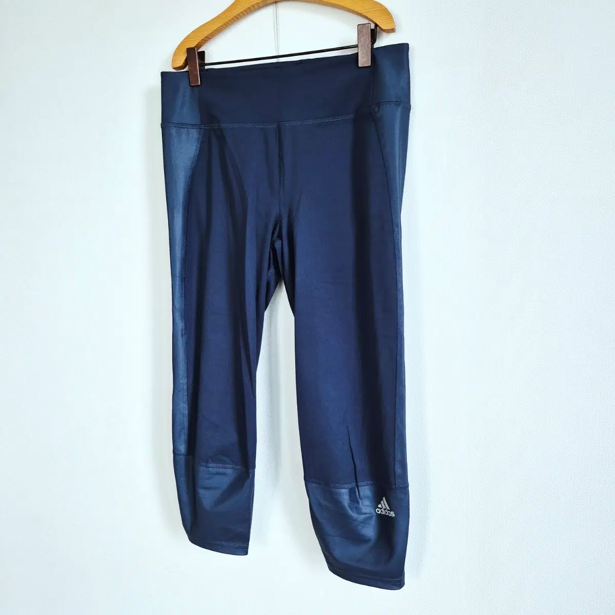 [90] 아디다스 네이비 카프리 레깅스 / adidas
