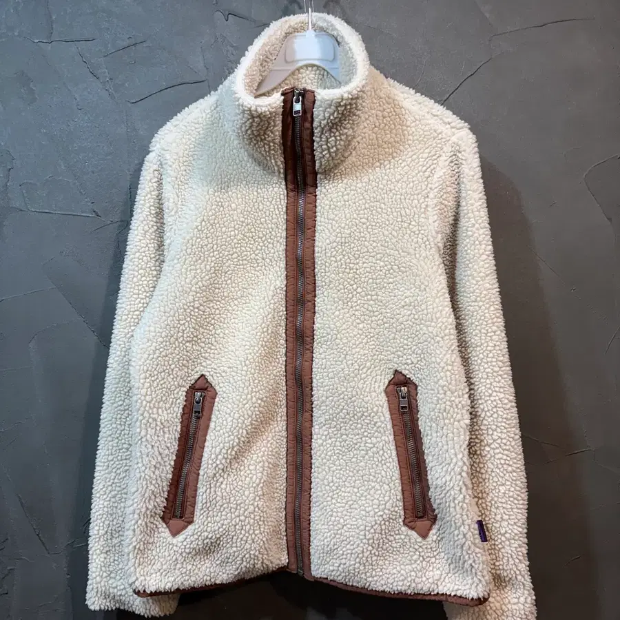 [S] 파타고니아 Patagonia Women's Divided Sky Jacket