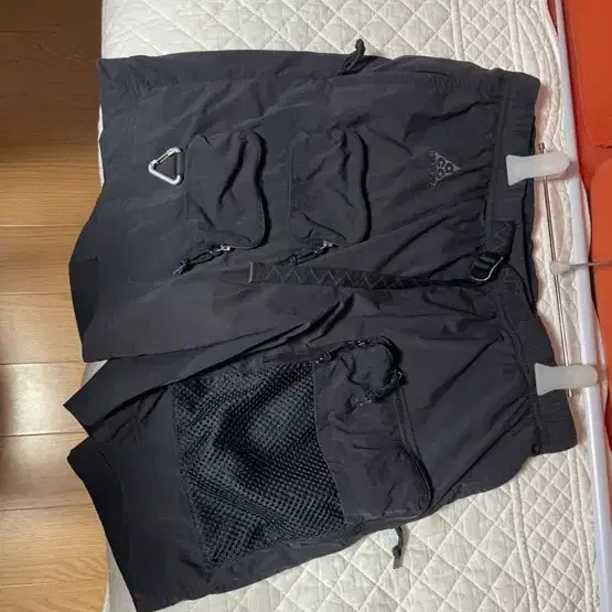 나이키 ACG 유틸리티 멀티포켓 나일론 카고 쇼츠 L 블랙
