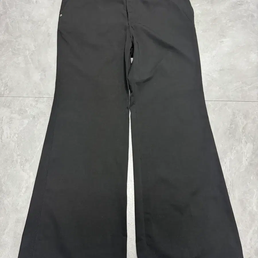 XL 세터 SATUR 슬랙스