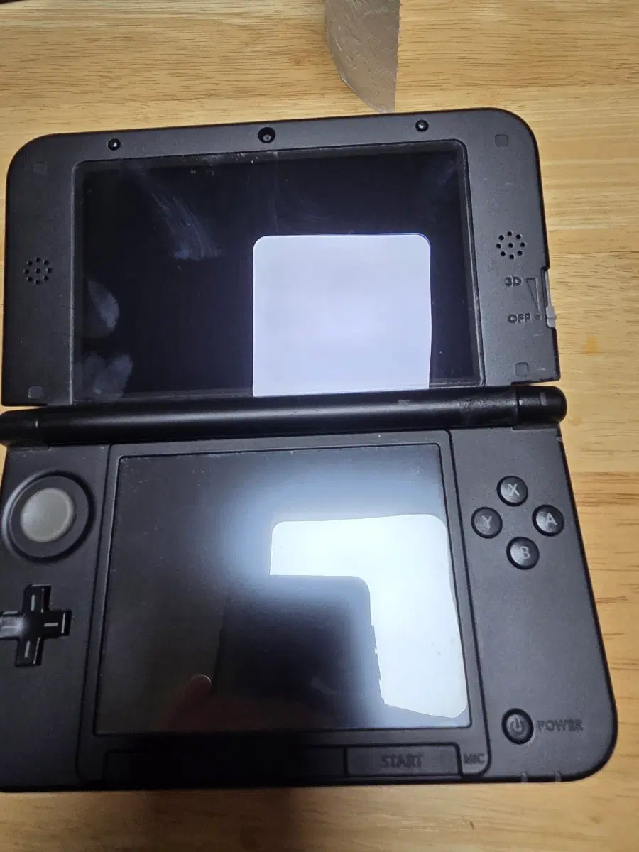 닌텐도 3ds xl 구다수 삼다수 부품용으로 판매합니다