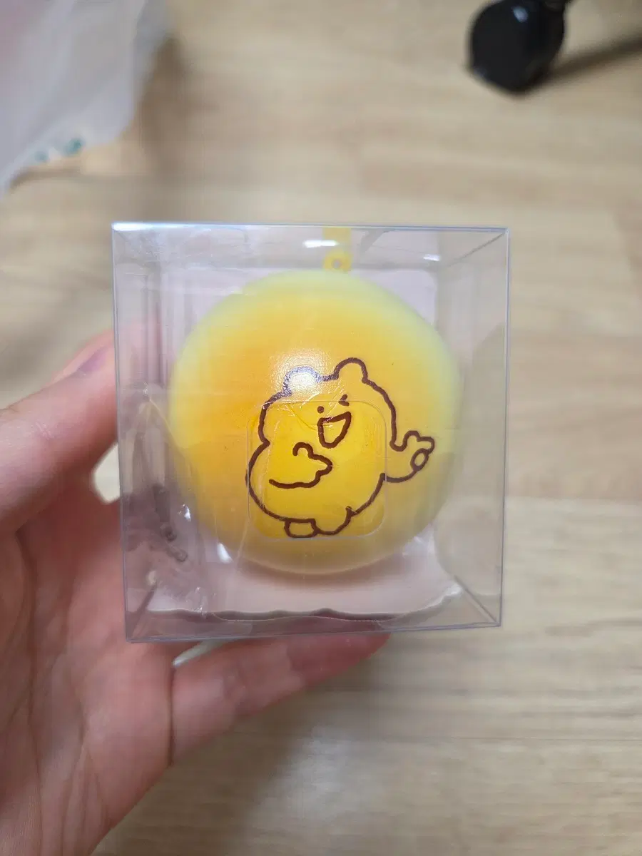 곰돌곰돌곰돌희 버터모닝빵 스퀴시 키링 말랑이 미개봉 새제품