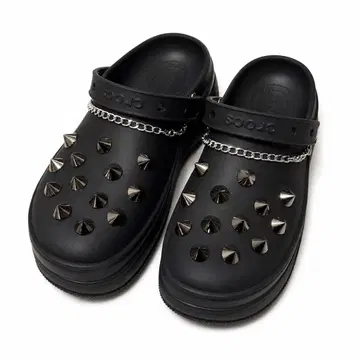 crocs 스터드 장식 블랙 클로그 샌들
