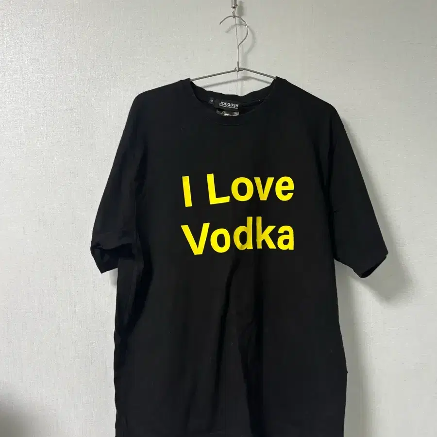 조거쉬 I Love Vodka 반팔티 블랙