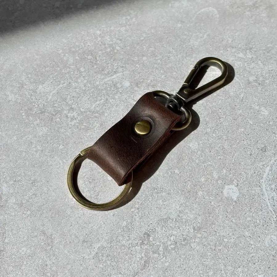 베지터블 소가죽 멀티 유틸리티 키링 열쇠고리