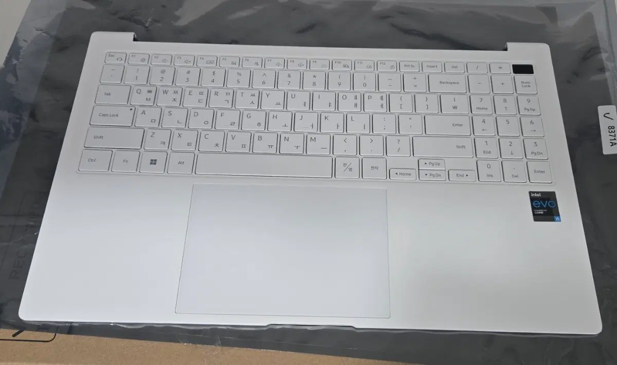 중고)nt951(nt950)XDB 상판 케이스 i5 i7 B+  팜