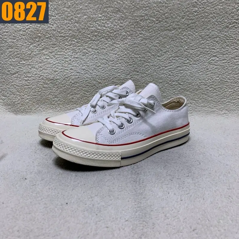 245 CONVERS 컨버스 척테일러 로우 스니커즈