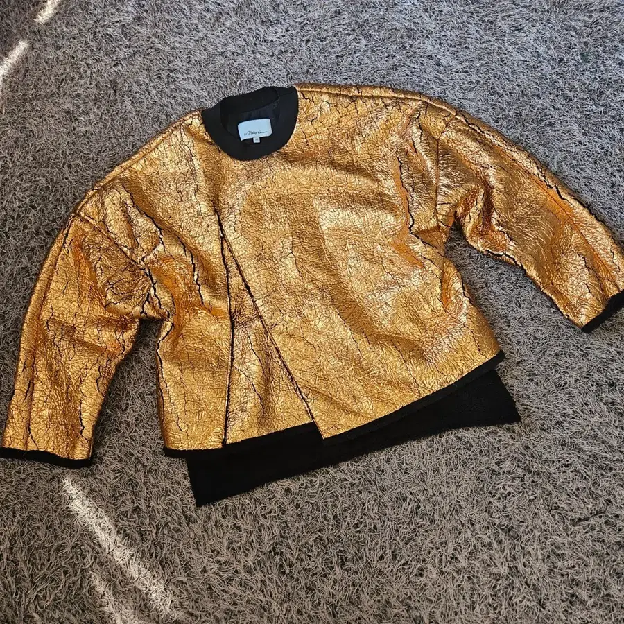 3.1필립림(Phillip Lim) 컷 어웨이 메탈릭 스웻 셔츠