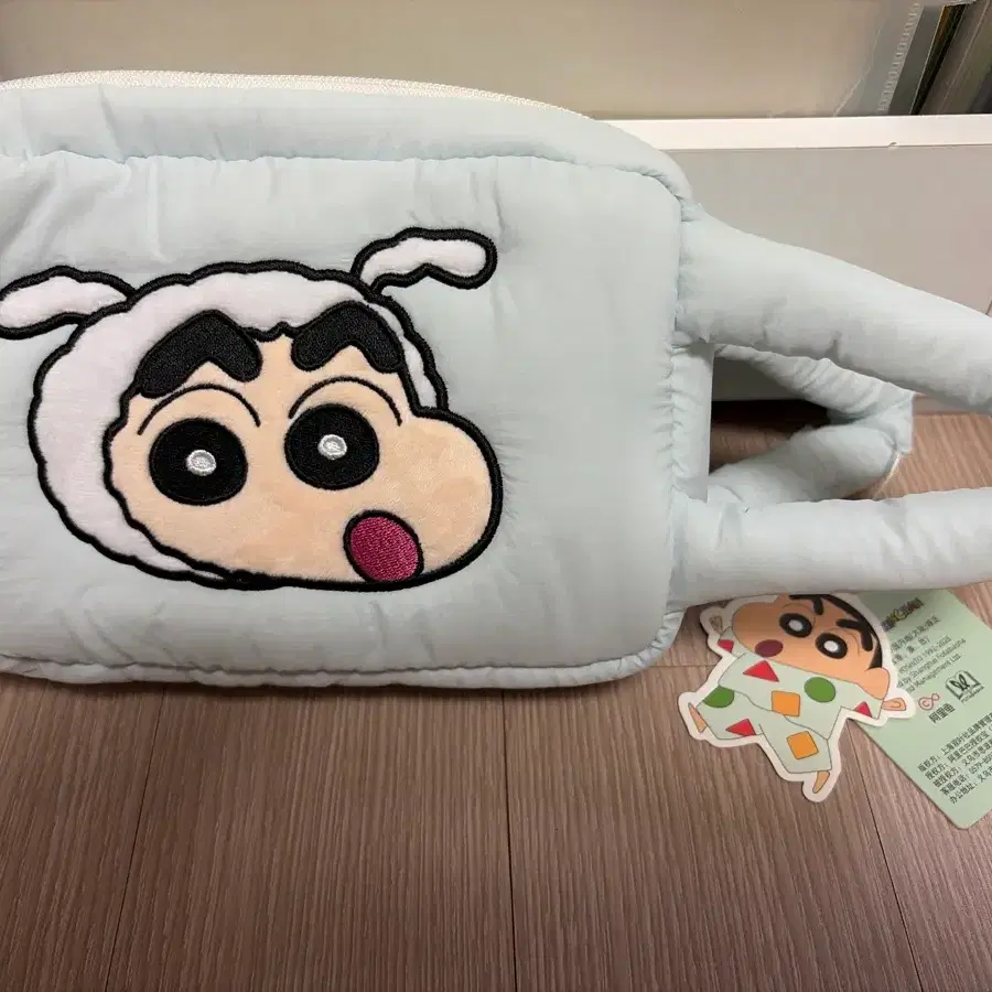 너무 귀여운 흰둥이 짱구 파우치 새상품