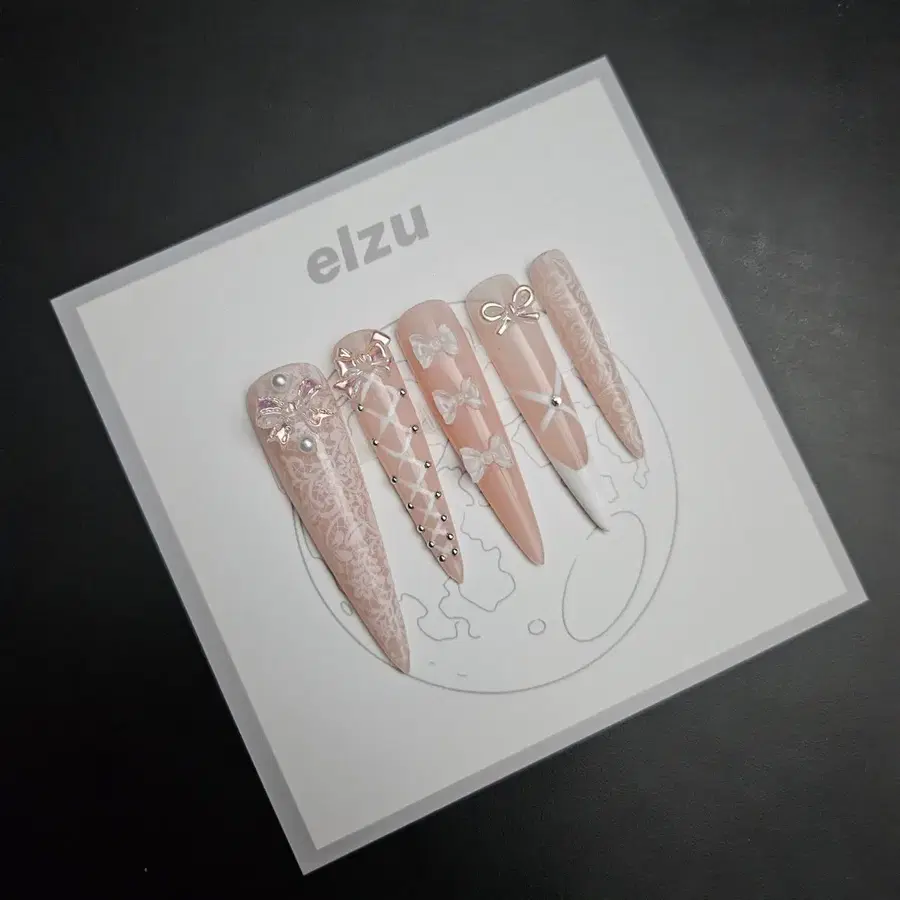 [새상품/바로구매][S] 발레코어 수제 네일팁 팝니다