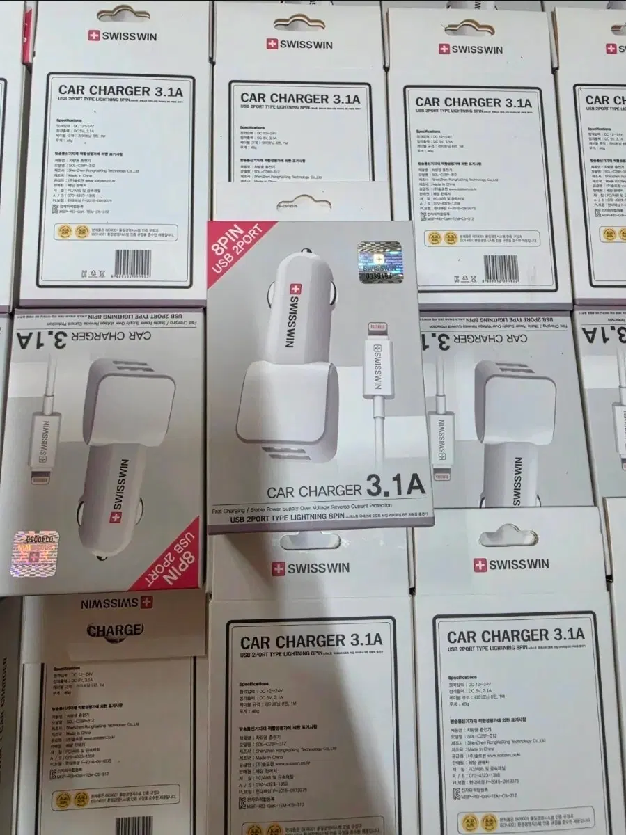 스위스윈 차량용 충전기 3.1A 8핀 USB 2포트