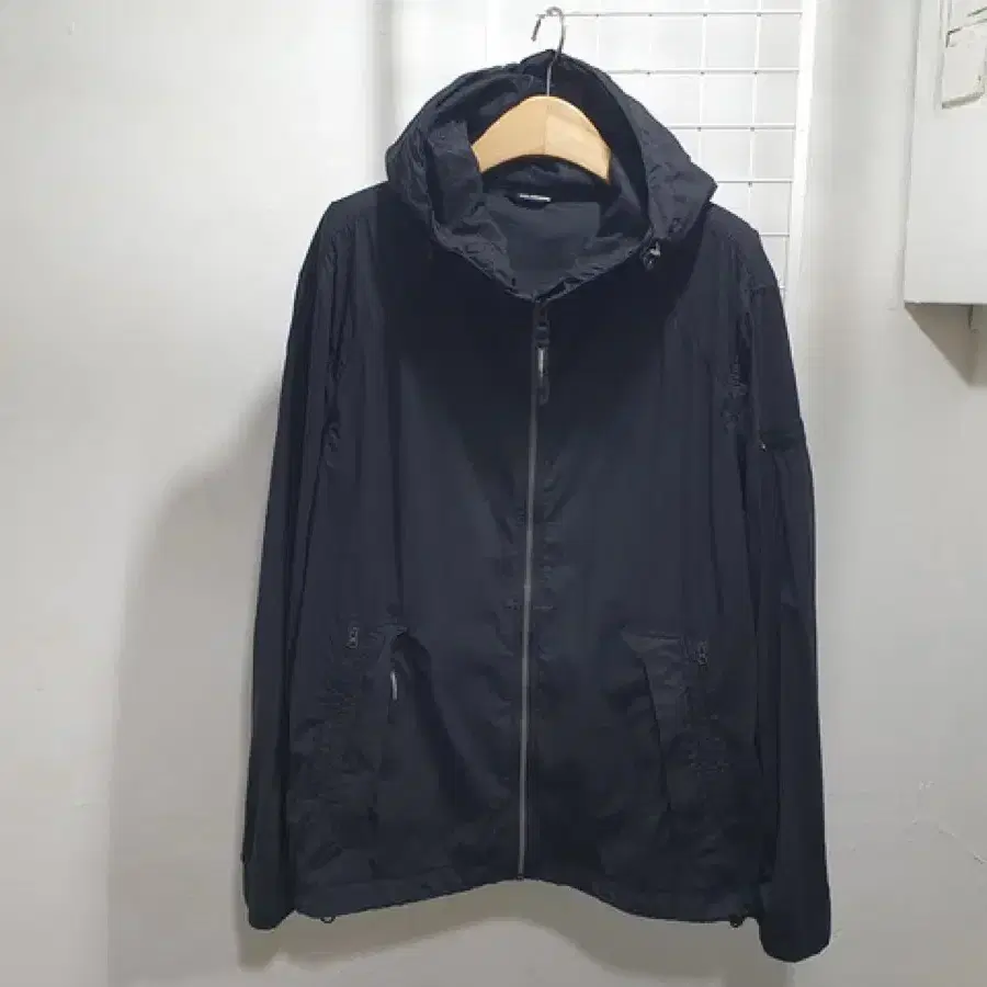 내셔널지오그래픽 바람막이 (XL~2XL)#1153W