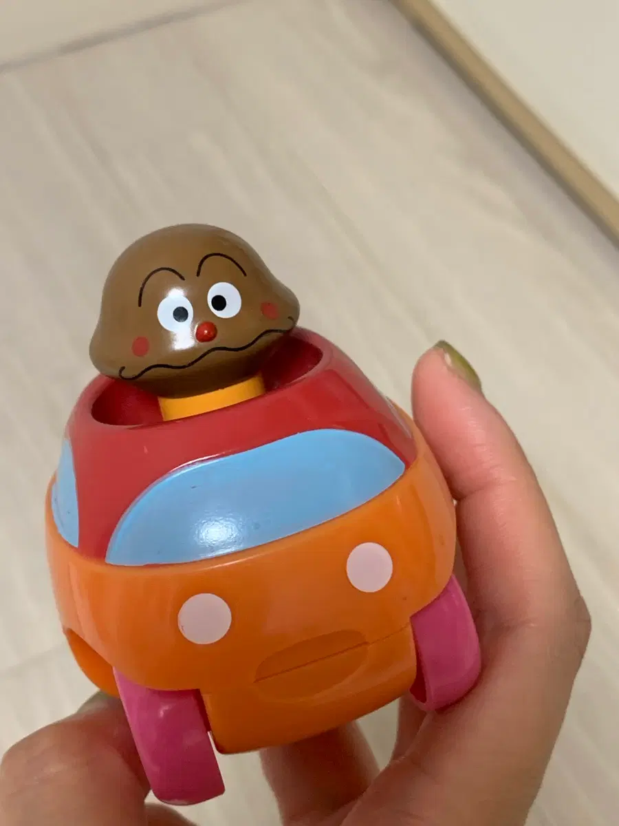 호빵맨 카레빵카