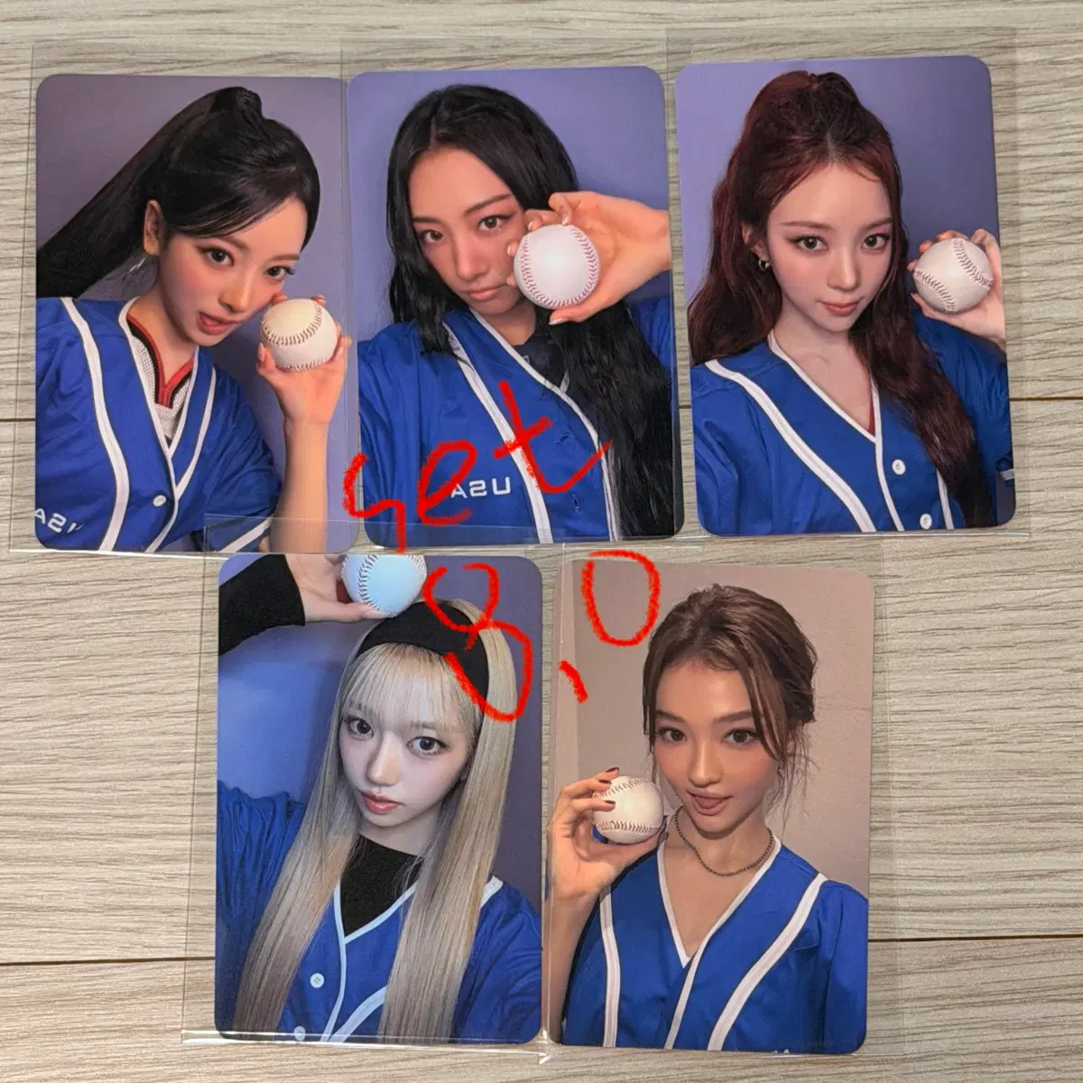 미야오 MEOVV 메이크스타 LA 팬사인회 포토카드 포카 세트 양도 판매