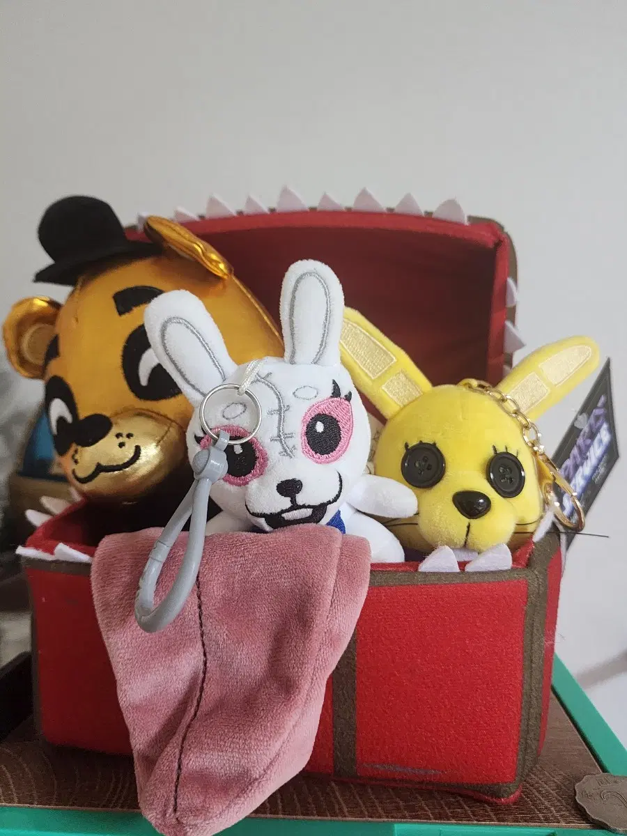 FNAF 프레디의피자가게 인형 판매합니다