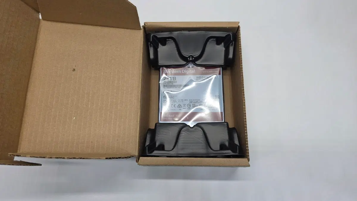 [미개봉/새제품] WD RED Pro 24TN NAS HDD(WD240KFGX)
