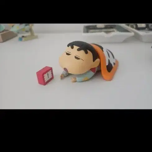 Pucky + 짱구 피규어