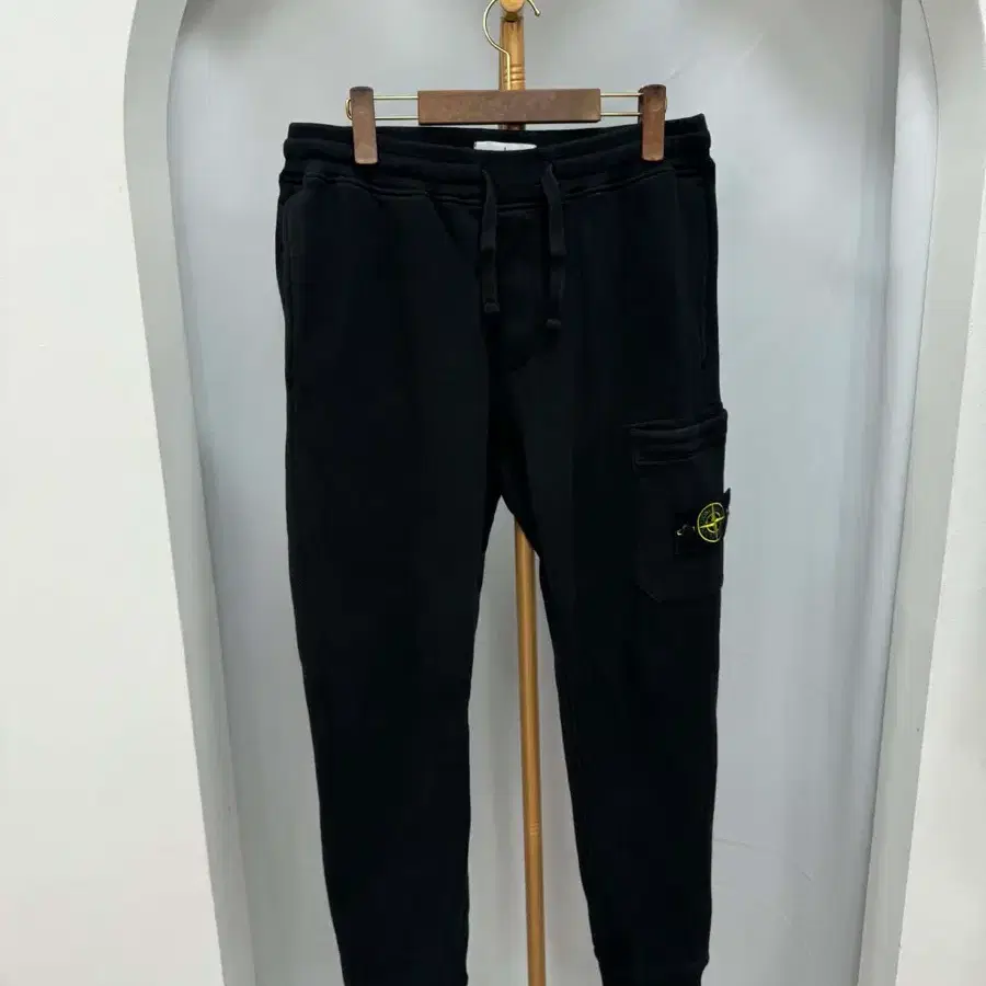 스톤아일랜드 조거 팬츠 M