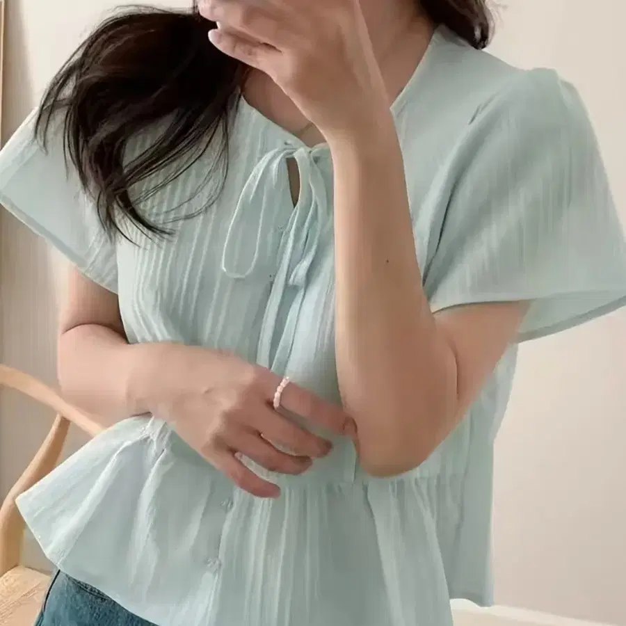 여름 반팔 블라우스 라이트 블루