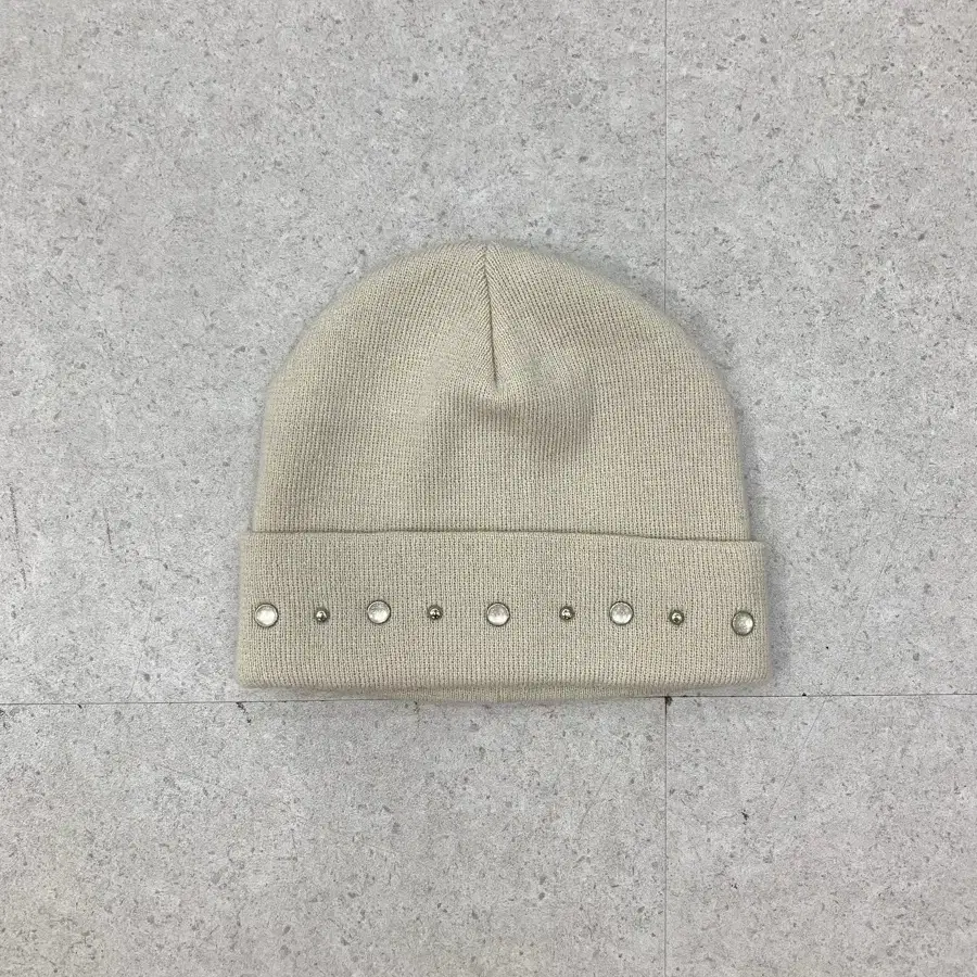 패닉볼트 비니