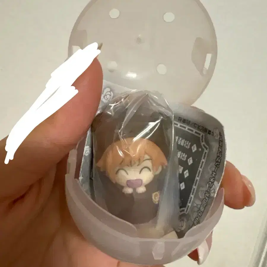 급전) 오란고교 가챠 키링 곰돌이 카오루 판매합니다