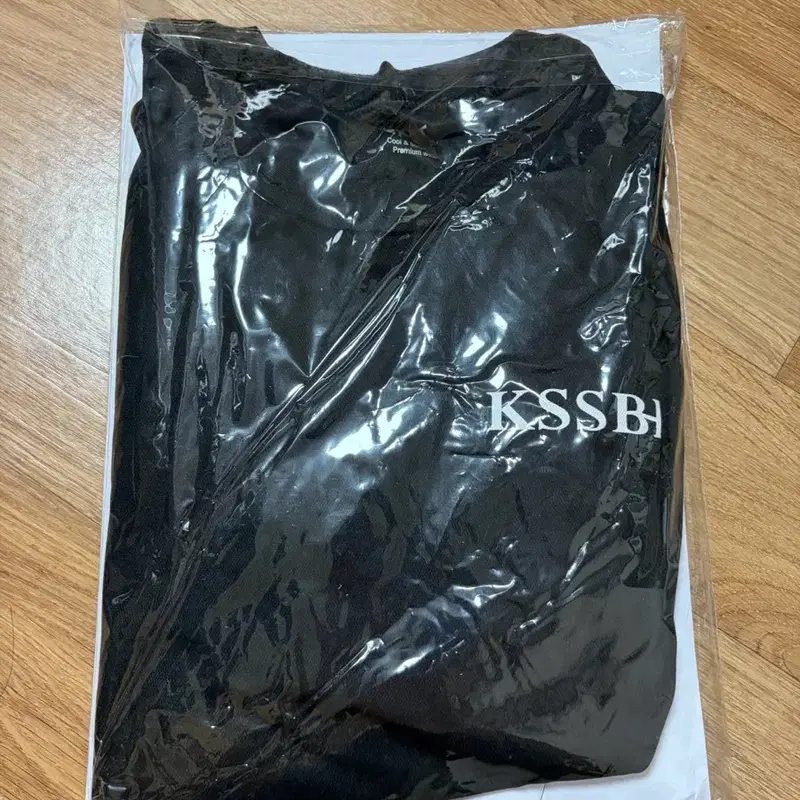 kssbf 검정 긴팔 L 새상품