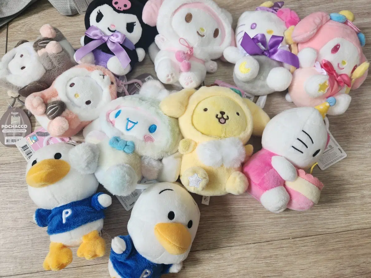 산리오 캐릭터인형 팝니다