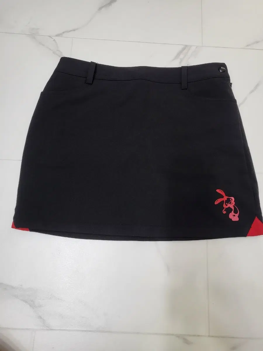JDX 블랙 골프 치마