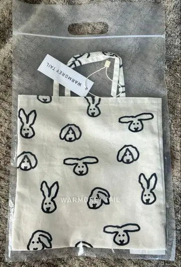 택 포함 새상품 WARMGREY TAIL 웜그레이 테일 미니 토트백