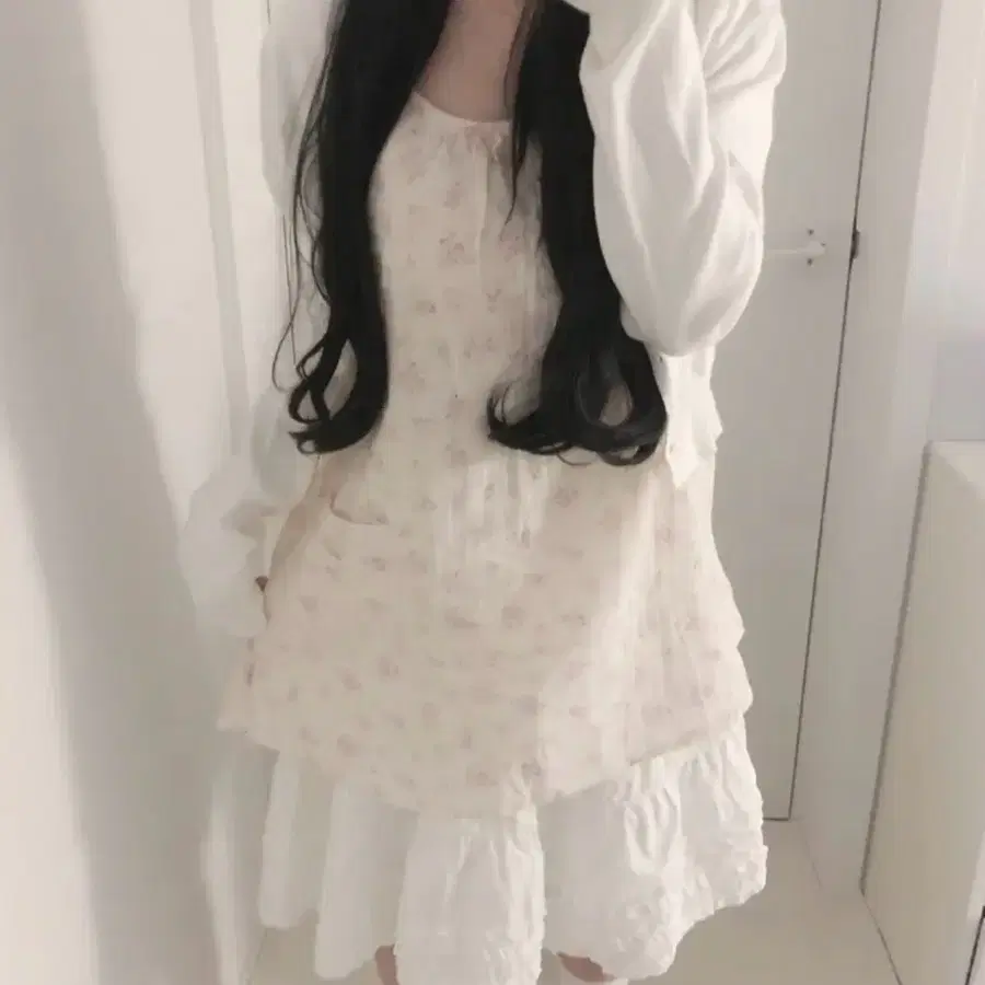 에이블리 플라워 빈티지 레이어드 반팔 미니원피스