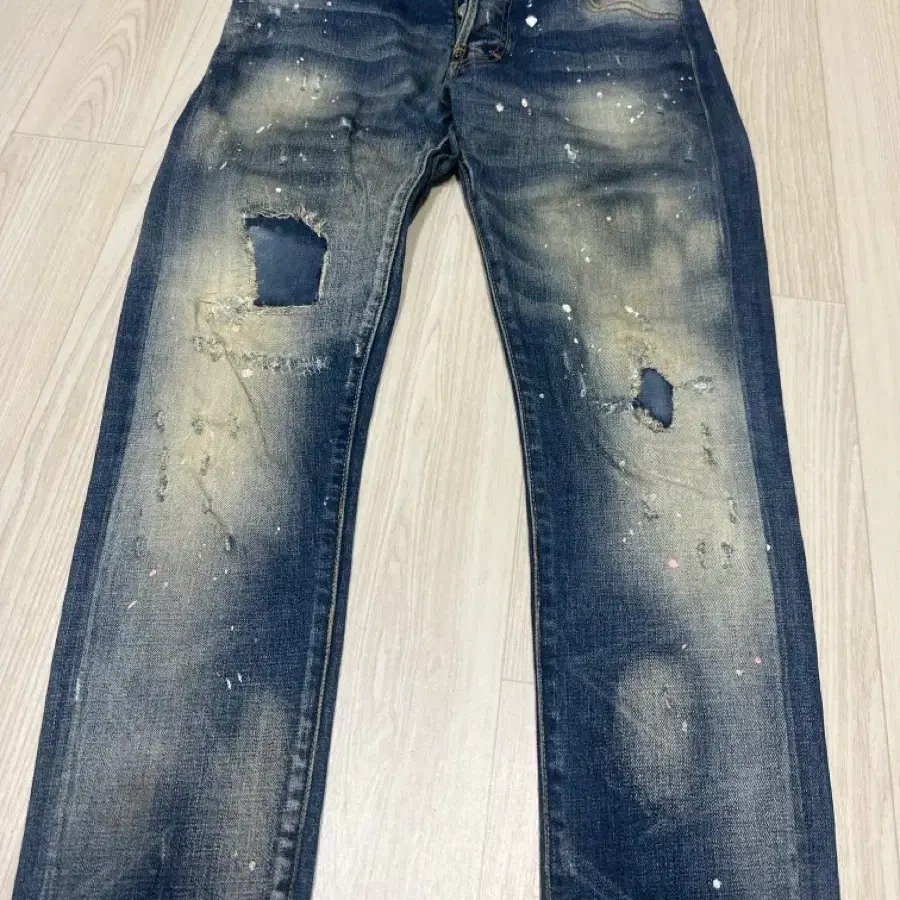 디스퀘어드2 청바지