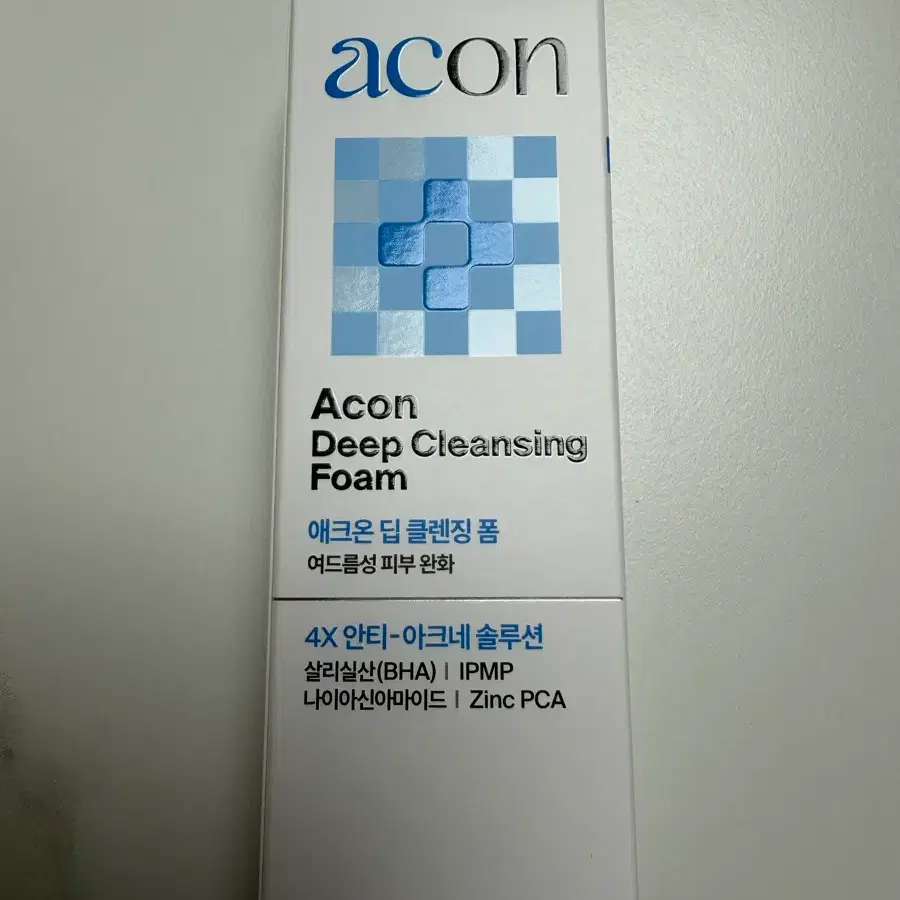 애크온 딥 클렌징 폼