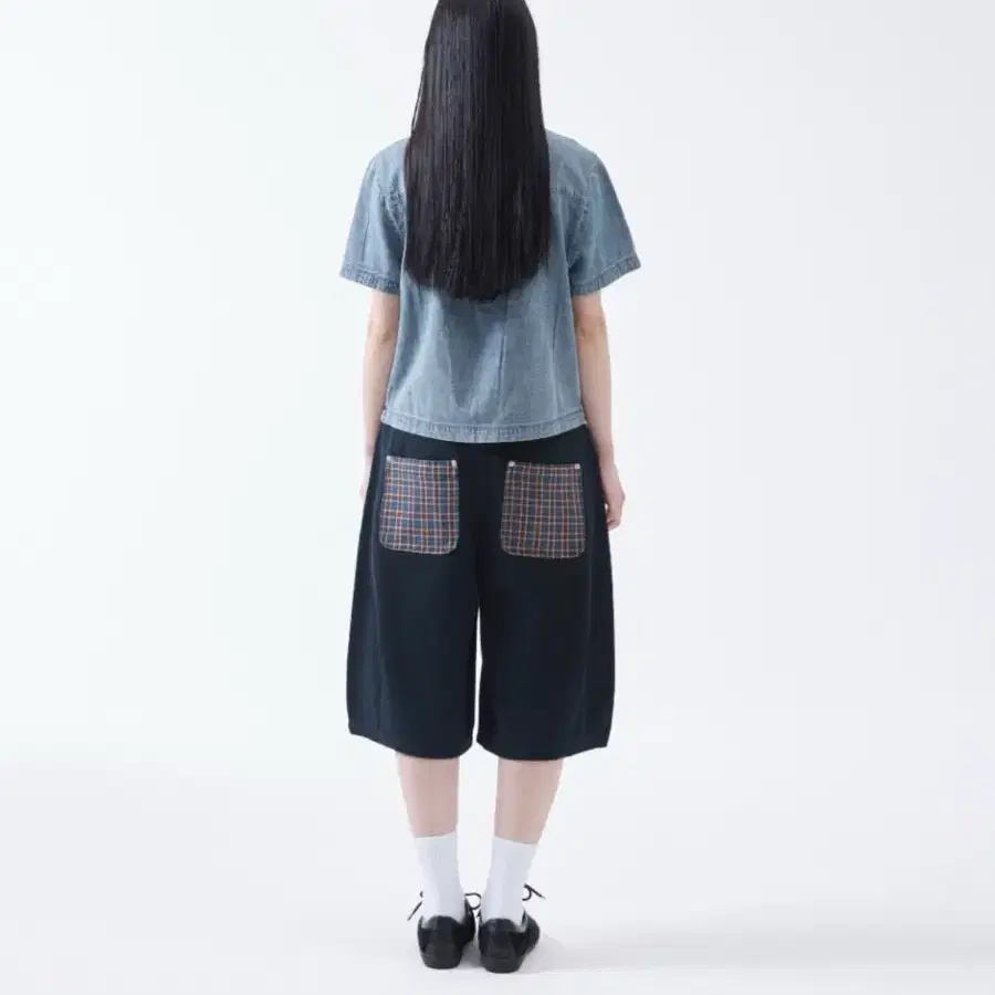 더콜디스트모먼트 TCM check pocket half pants (navy)