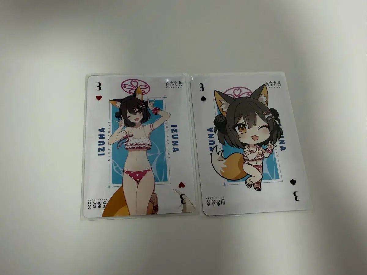 블루 아카이브 요스타 회장한정 이즈나 수영복 카드 2장