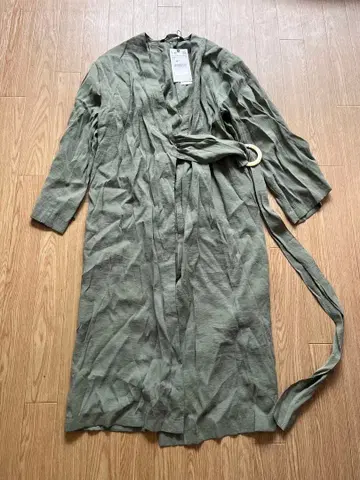 [미사용 새상품] ZARA 카슈쿨 원피스