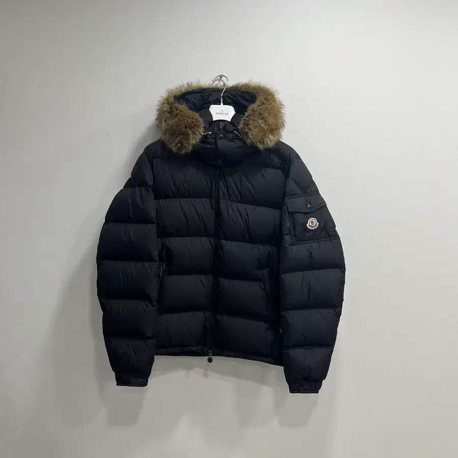 [6SIZE]몽클레어 마야프 패딩 블랙