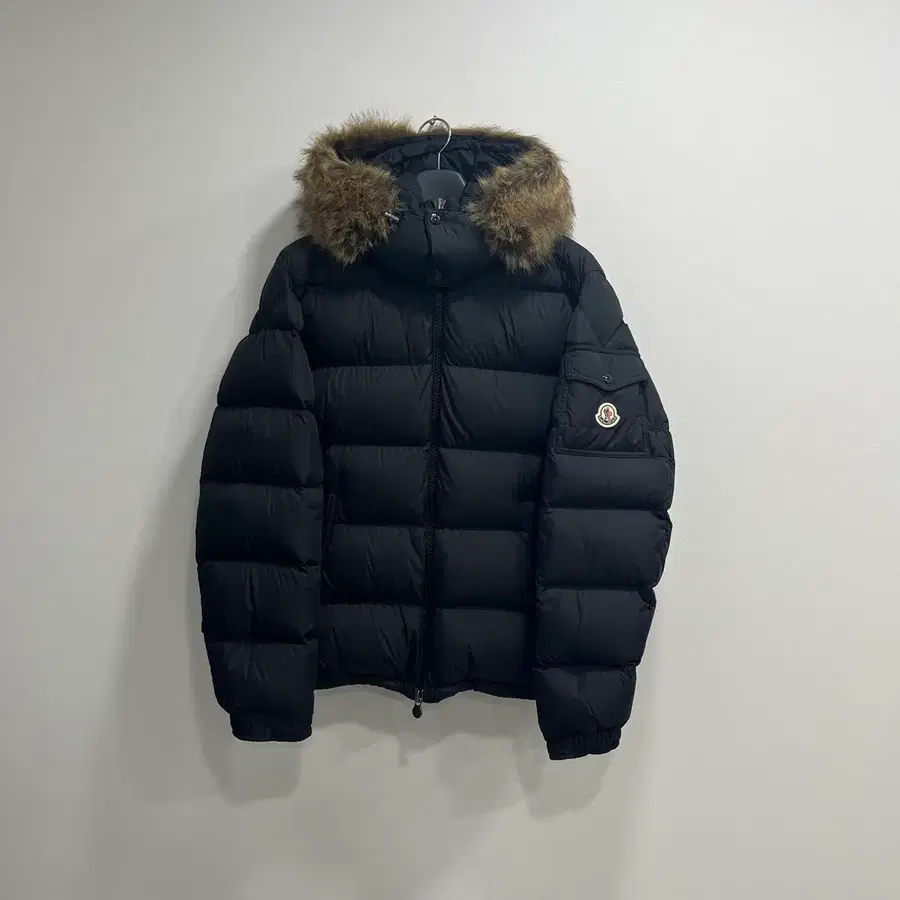 [4SIZE/영수증포함]몽클레어 마야프 패딩 블랙