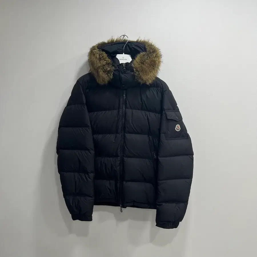 {6 Size} 몽클레어 마야프 패딩 블랙 24Fw