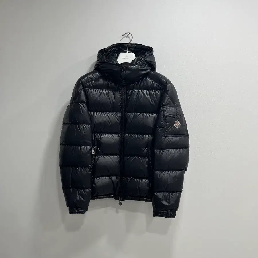 {2 Size} 몽클레어 마야 패딩 블랙 21Fw