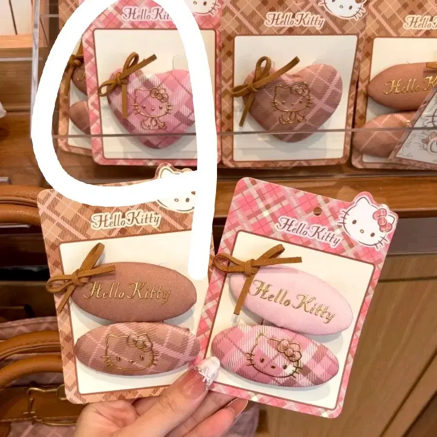 미니소 중국한정판 키티 헤어핀