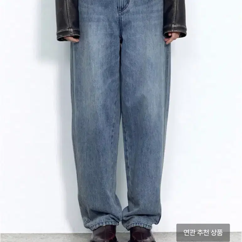 인사일런스 우먼 빈티지 레귤러 데님 LIGHT BLUE