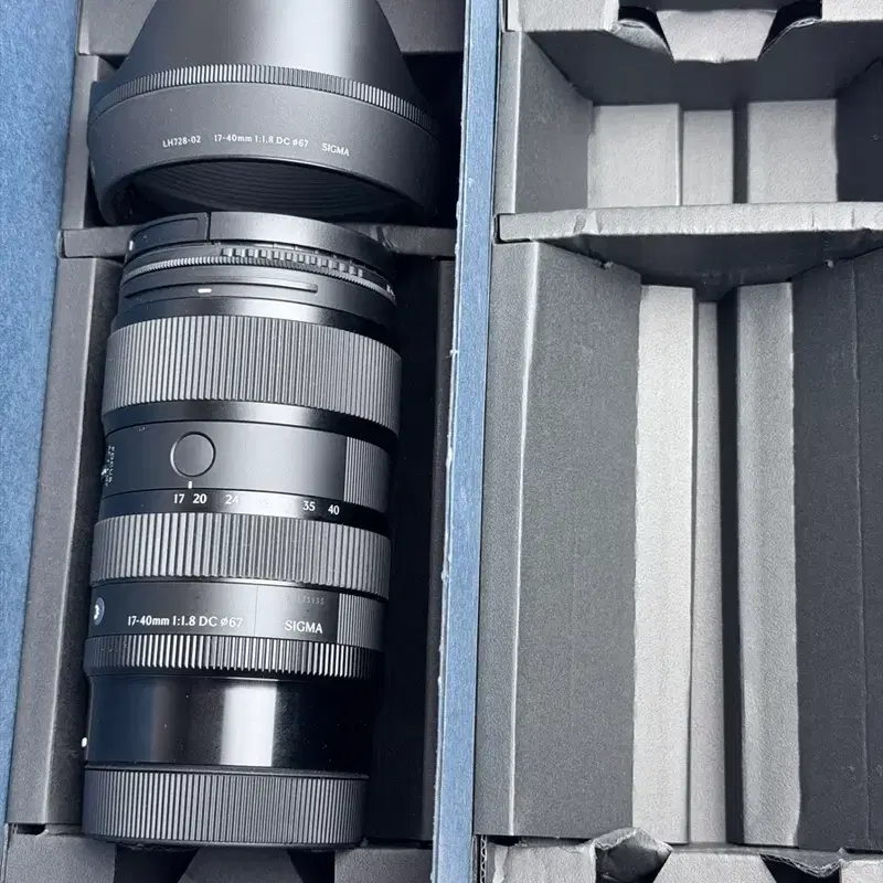 시그마 17-40mm F1.8 DC | Art 캐논 RF 마운트