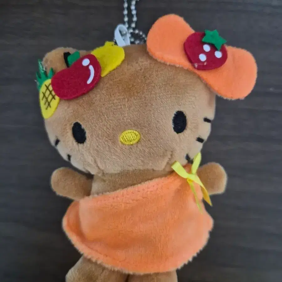 하와이 태닝 키티 헬로키티 키링 9x11 (새상품)