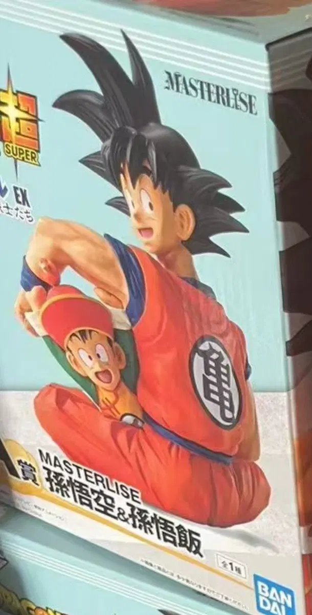 드래곤볼 제일복권 손오공 손오반 좌상