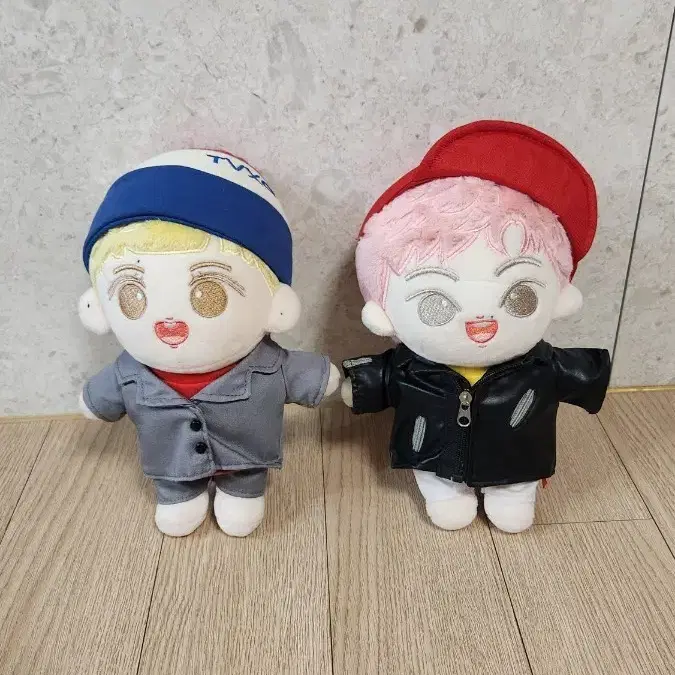 [초희귀/개별가능] 동방신기 유노윤호 최강창민 15cm/20cm 속성 인형 2종 풀세트 (의상 포함)
