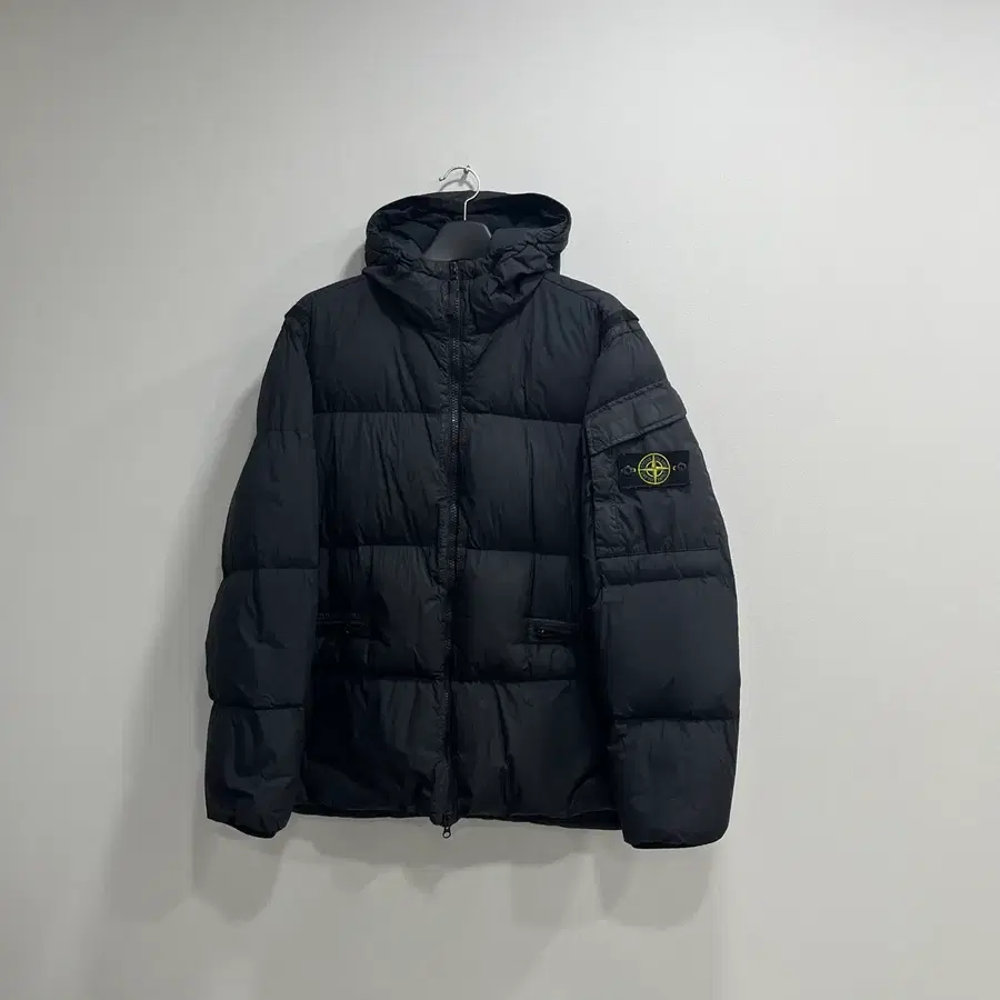 [XL]스톤아일랜드 크링클랩스 패딩 블랙
