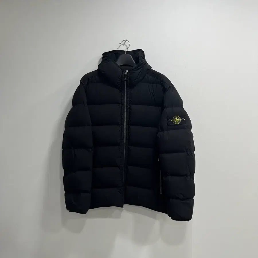 {2XL Size} 스톤아일랜드 심리스 패딩 블랙