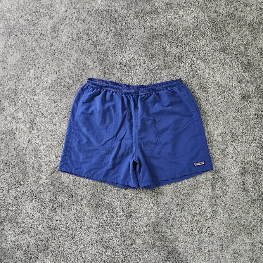 Patagonia 블루 반바지