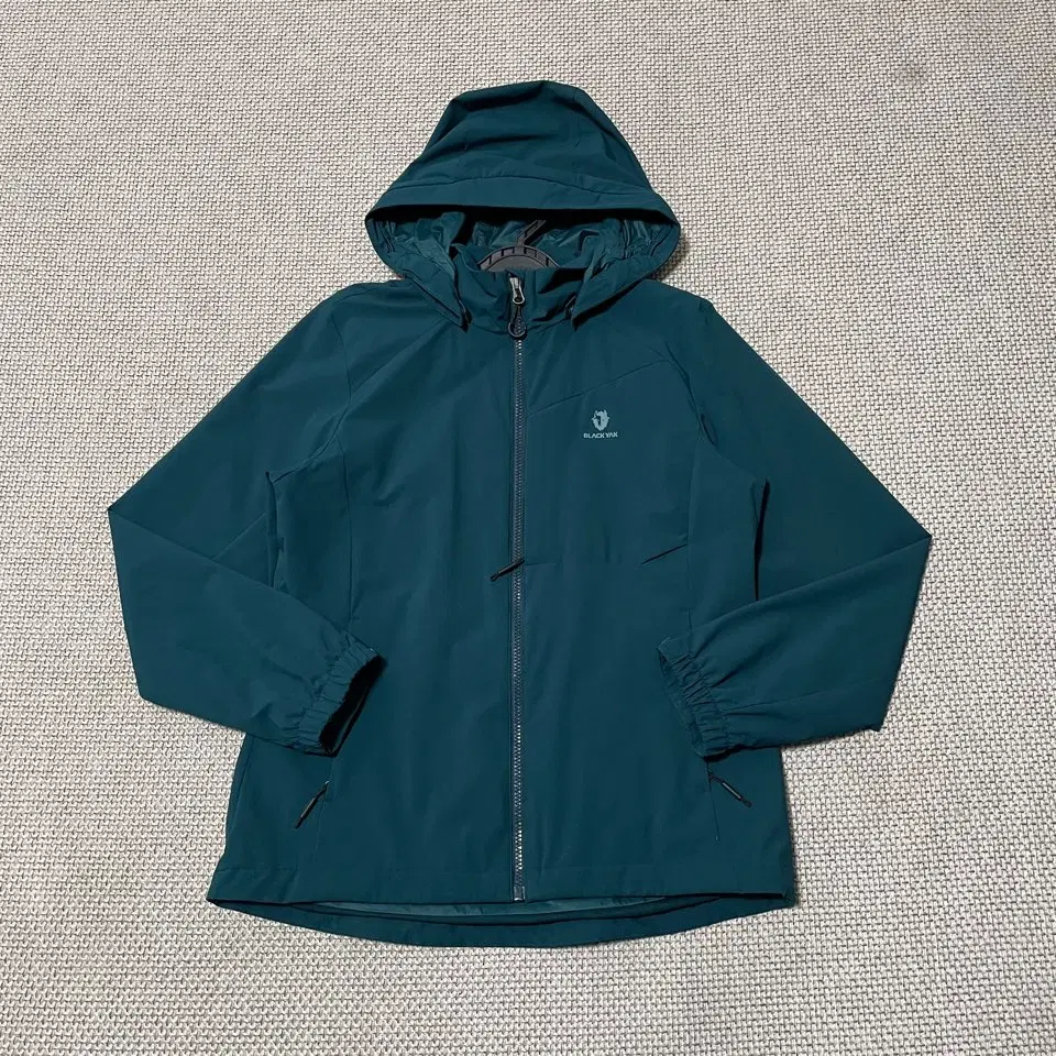 M 블랙야크 여성 등산 바람막이 자켓 23SS B.7787