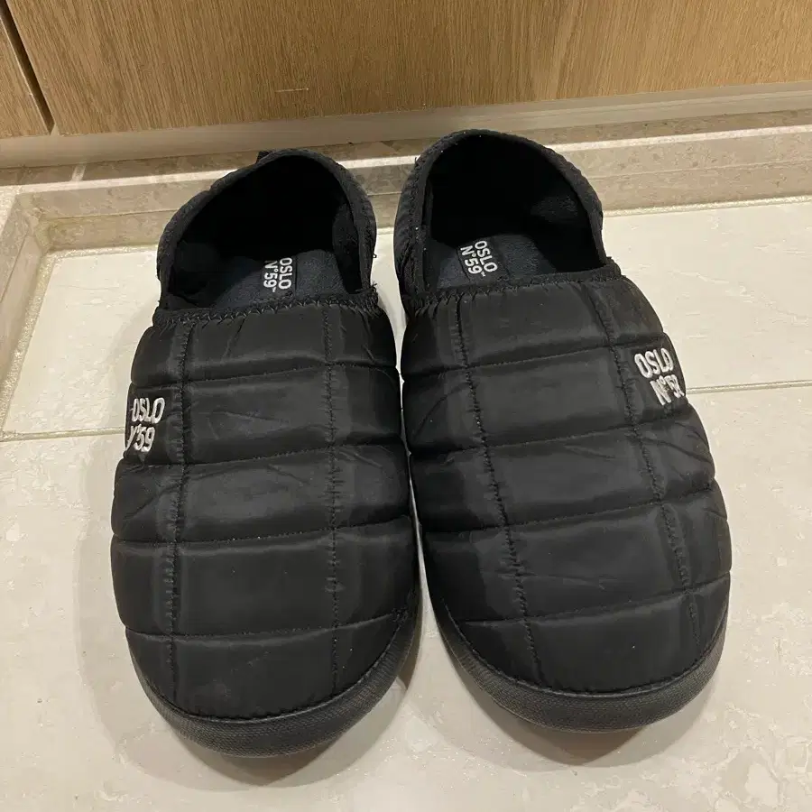 OSLO 패딩신발 블랙 260 방한신발